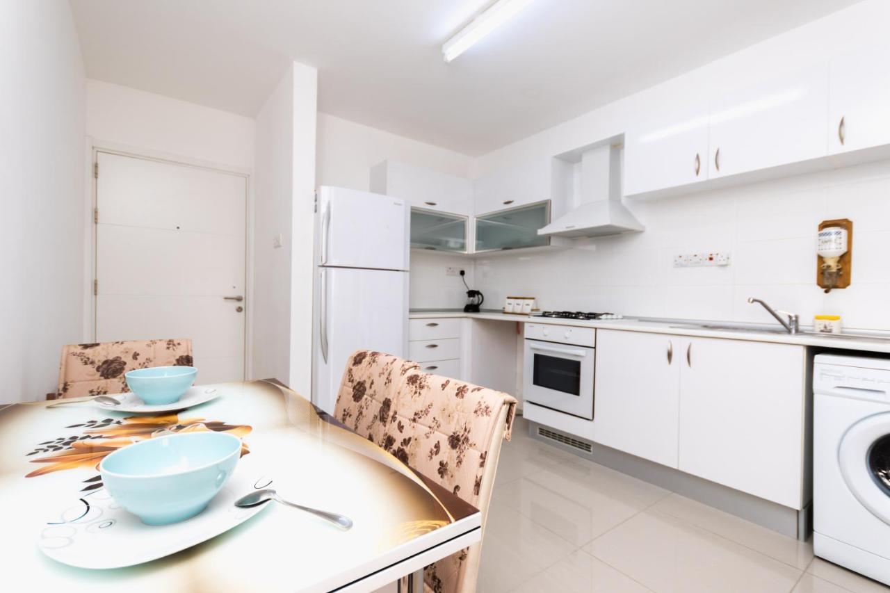 Spacious Three-Bedroom Apartment With Sea View A3 Kyrenia  Luaran gambar